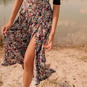 Sézane Alicia Skirt- size 8